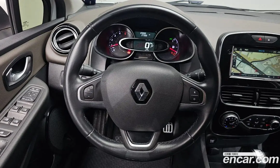 Renault (Samsung) Clio 2018 1.5 АКПП, фото 13