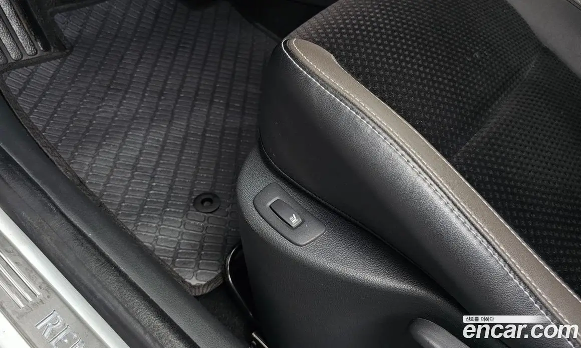 Renault (Samsung) Clio 2018 1.5 АКПП, фото 17