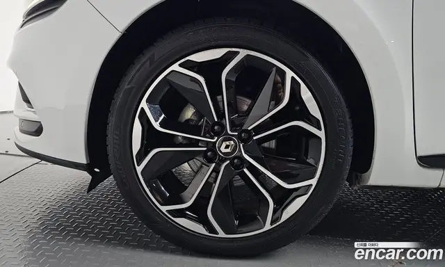 Renault (Samsung) Clio 2018 1.5 АКПП, миниатюра 5