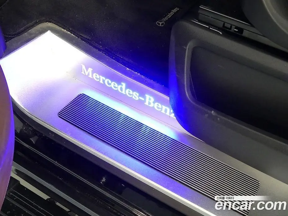 Mercedes-Benz V-Class 2023 1.9 АКПП, фото 14