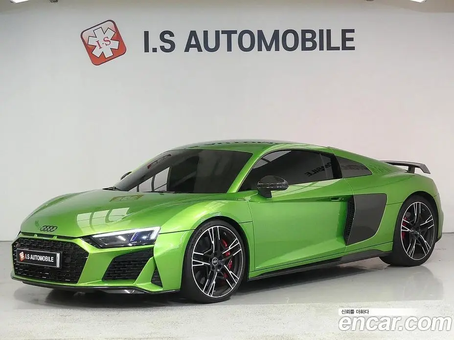 Audi R8 2021 5.2 АКПП, фото 2 Audi R8 2021 5.2 АКПП, фото 2
