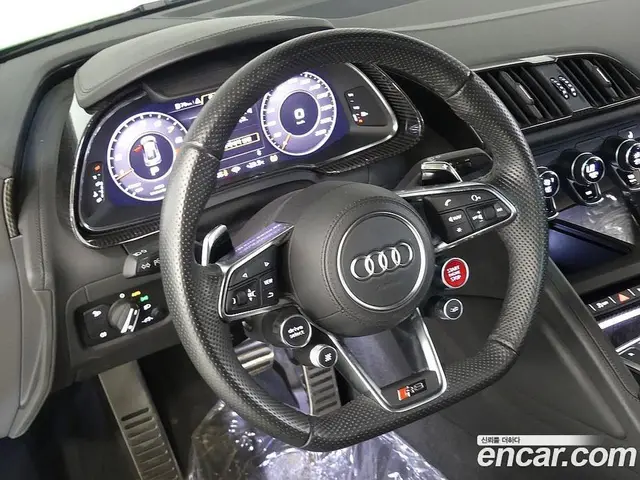 Audi R8 2021 5.2 АКПП, миниатюра 12