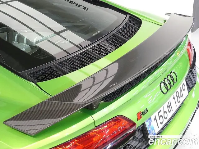 Audi R8 2021 5.2 АКПП, миниатюра 10 Audi R8 2021 5.2 АКПП, миниатюра 10