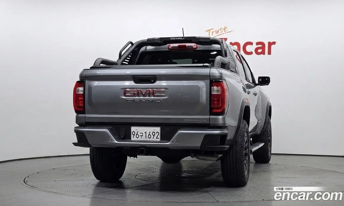GMC Canyon 2026 2.7 АКПП, фото 4