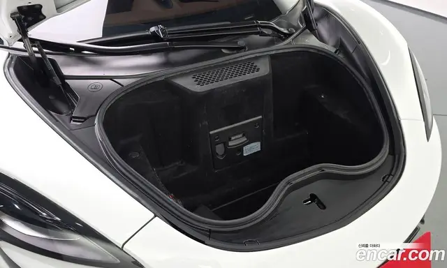 McLaren 570S 2018 3.8 АКПП, миниатюра 6
