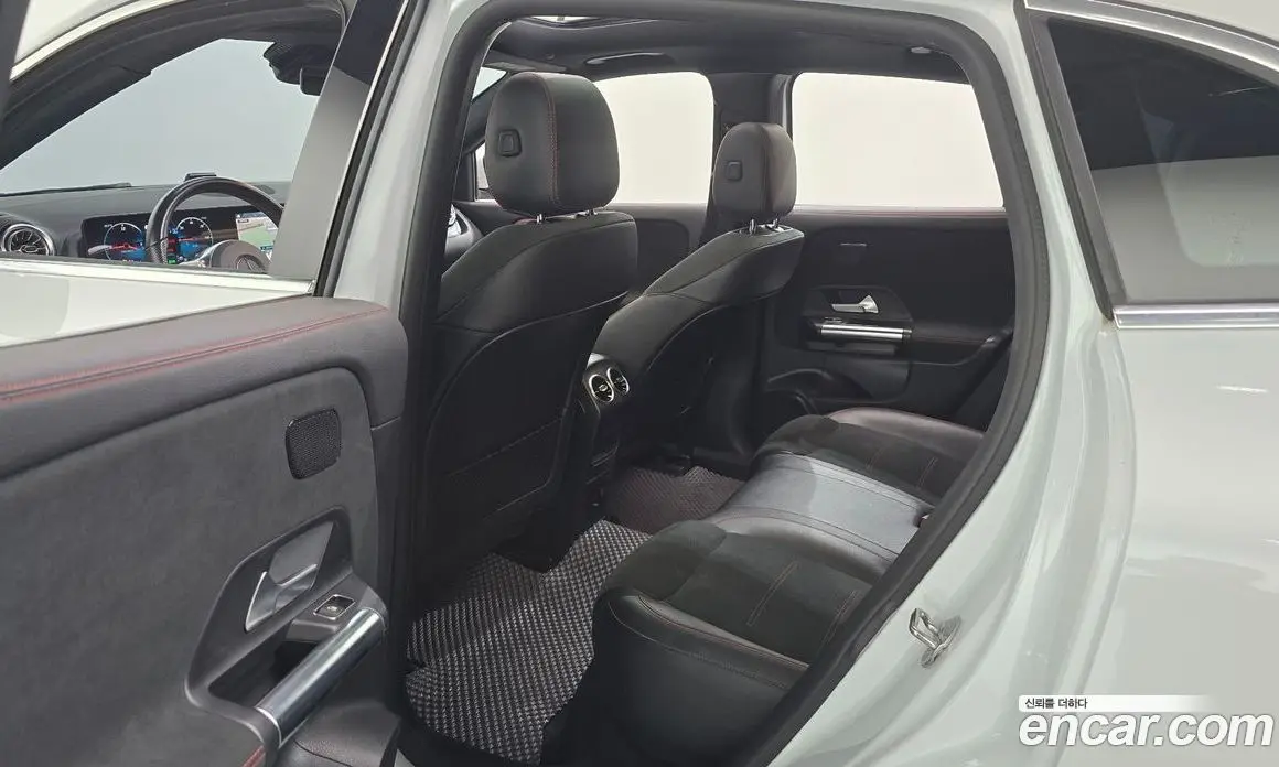 Mercedes-Benz EQA 2022 0.2 АКПП, фото 17
