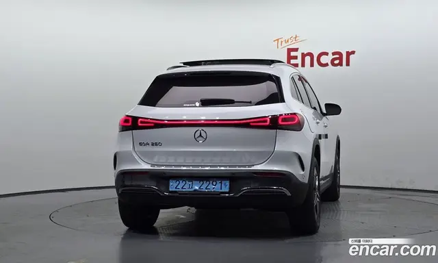 Mercedes-Benz EQA 2022 0.2 АКПП, миниатюра 3
