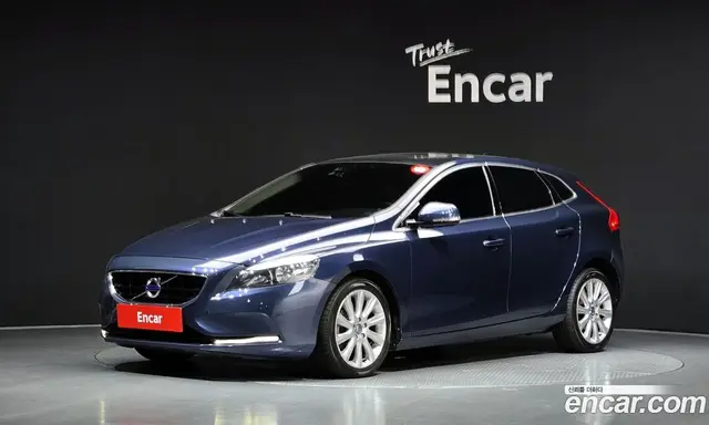 Volvo V40, 2014, 159 104 км