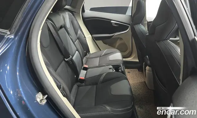 Volvo V40 2014 1.6 АКПП, миниатюра 11 Volvo V40 2014 1.6 АКПП, миниатюра 11