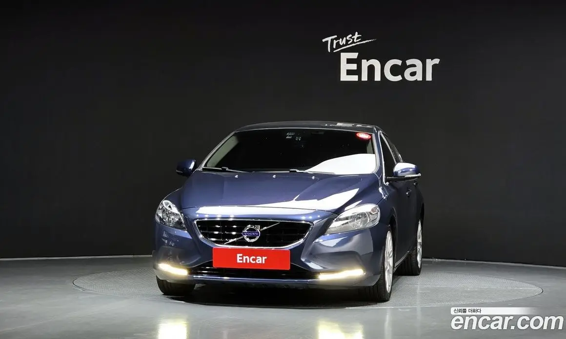 Volvo V40 2014 1.6 АКПП, фото 3 Volvo V40 2014 1.6 АКПП, фото 3