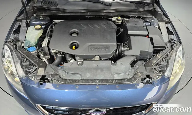 Volvo V40 2014 1.6 АКПП, миниатюра 6 Volvo V40 2014 1.6 АКПП, миниатюра 6