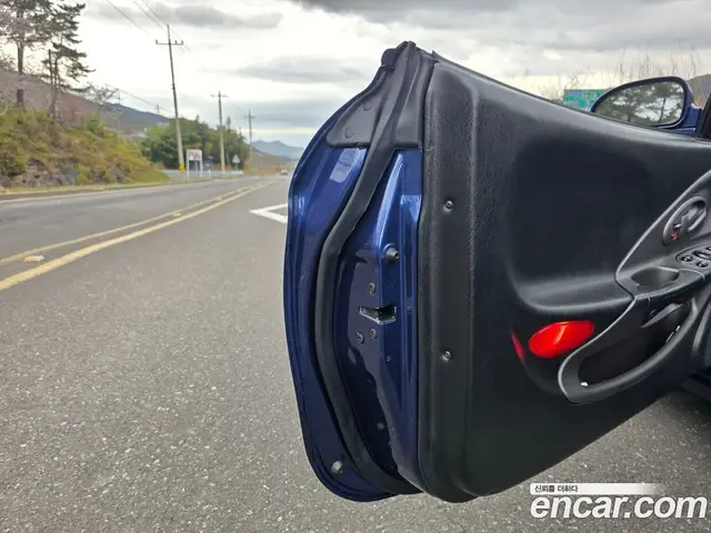 Hyundai Tiburon 1999 2.0 МКПП, миниатюра 11