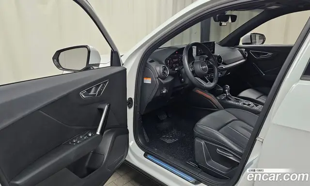 Audi Q2 2020 2.0 АКПП, миниатюра 12