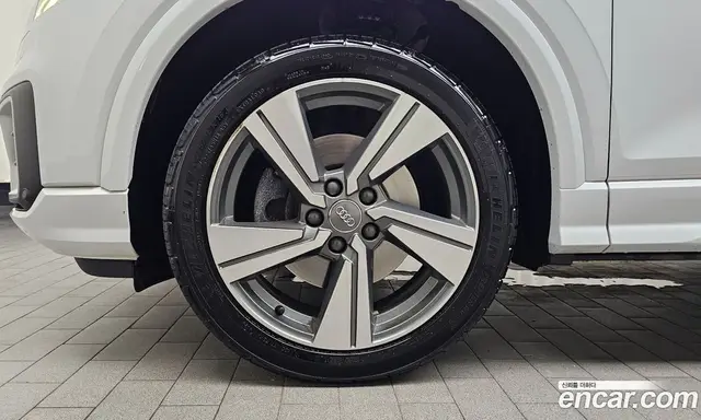 Audi Q2 2020 2.0 АКПП, миниатюра 4