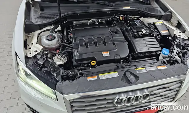Audi Q2 2020 2.0 АКПП, миниатюра 5