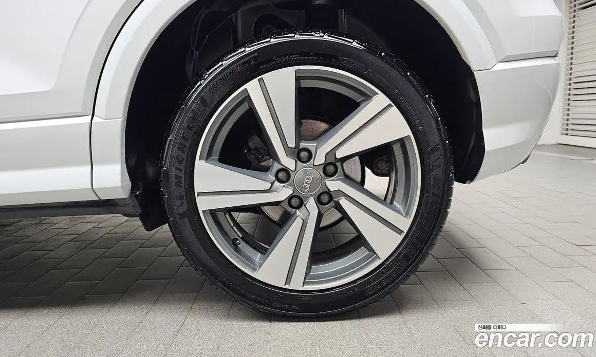 Audi Q2 2020 2.0 АКПП, фото 6