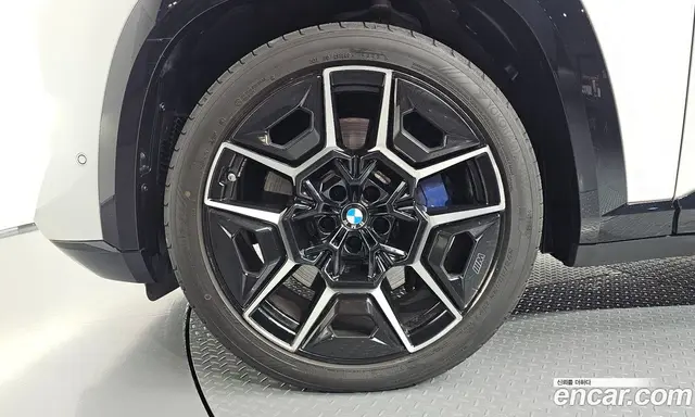 BMW XM 2023 4.4 АКПП, миниатюра 5