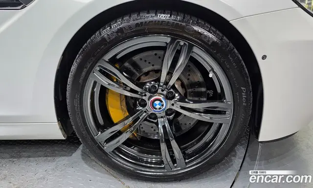 BMW M6 2016 4.4 АКПП, миниатюра 5