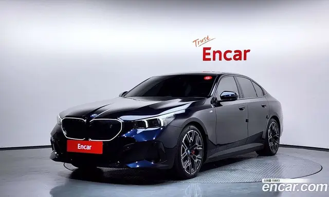 BMW i5, 2023, 46 239 км
