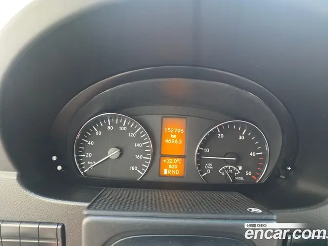 Mercedes-Benz Sprinter 2016 3.0 АКПП, миниатюра 8 Mercedes-Benz Sprinter 2016 3.0 АКПП, миниатюра 8
