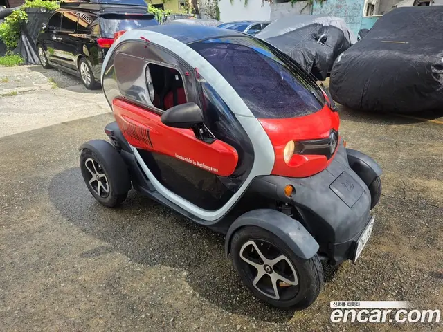 Renault (Samsung) Twizy 2018 АКПП, миниатюра 5
