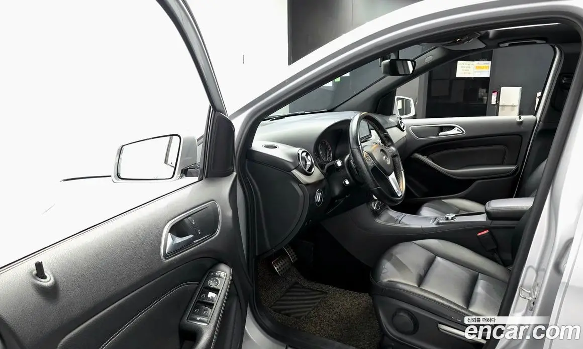 Mercedes-Benz B-Class 2013 1.8 АКПП, фото 10