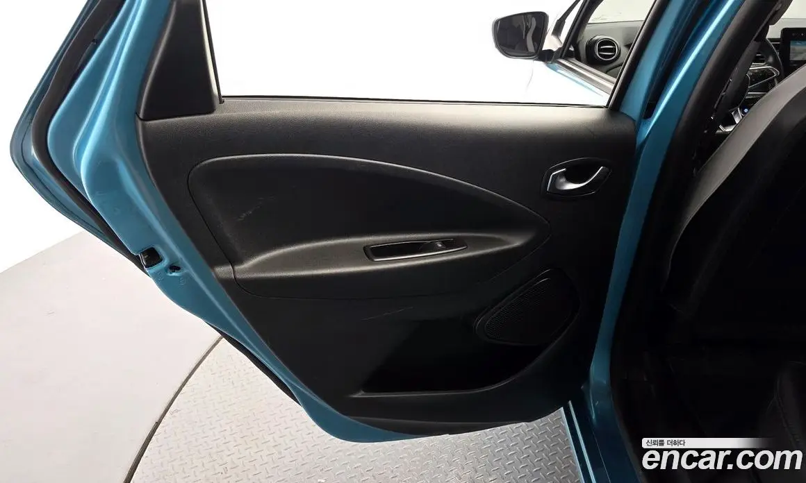 Renault (Samsung) Zoe 2020 0.2 АКПП, фото 15 Renault (Samsung) Zoe 2020 0.2 АКПП, фото 15