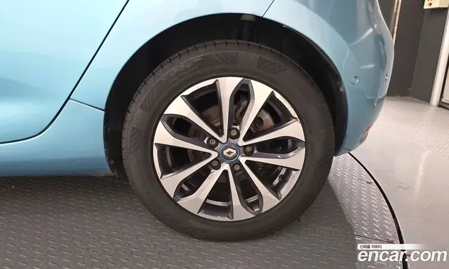 Renault (Samsung) Zoe 2020 0.2 АКПП, миниатюра 7 Renault (Samsung) Zoe 2020 0.2 АКПП, миниатюра 7