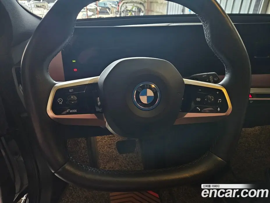 BMW iX 2023 0.3 АКПП, фото 7