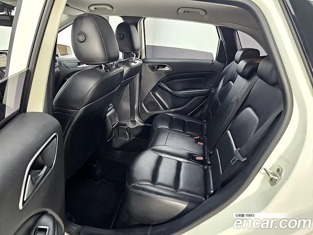 Mercedes-Benz B-Class 2013 1.8 АКПП, миниатюра 9 Mercedes-Benz B-Class 2013 1.8 АКПП, миниатюра 9