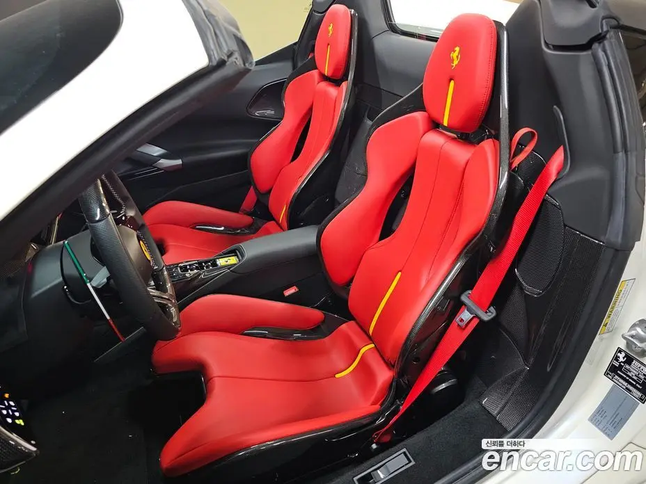 Ferrari SF90 2022 4.0 АКПП, фото 13 Ferrari SF90 2022 4.0 АКПП, фото 13
