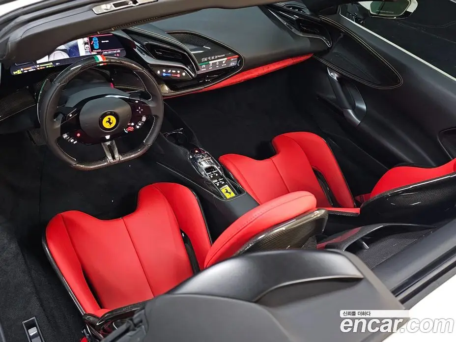 Ferrari SF90 2022 4.0 АКПП, фото 14 Ferrari SF90 2022 4.0 АКПП, фото 14