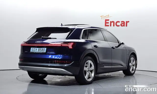 Audi e-tron 2021 0.2 АКПП, миниатюра 2