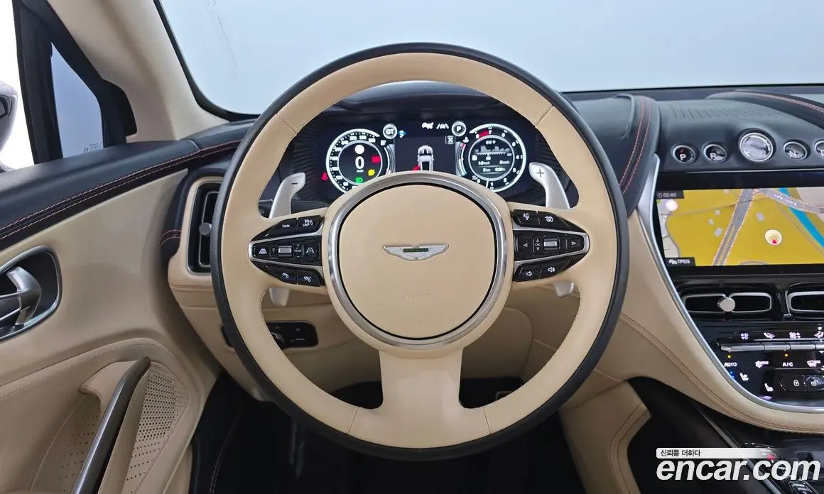 Aston Martin DBX 2021 4.0 АКПП, фото 14