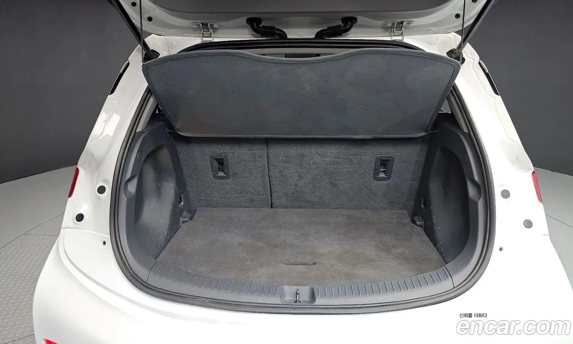 Chevrolet Bolt EV 2019 0.2 АКПП, фото 20