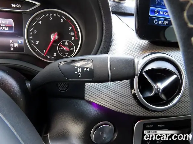 Mercedes-Benz B-Class 2018 2.0 АКПП, миниатюра 9