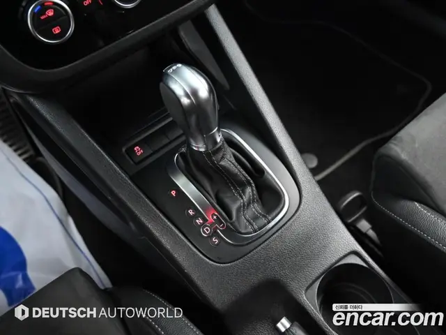 Volkswagen Scirocco 2013 2.0 АКПП, миниатюра 9