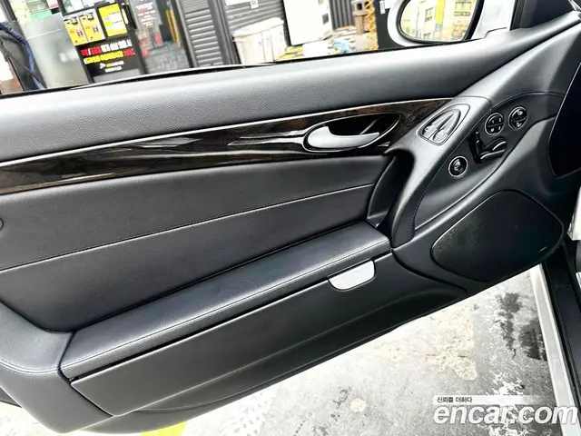 Mercedes-Benz SL-Class 2007 5.5 АКПП, миниатюра 11