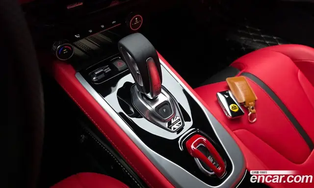 Lotus Emira 2025 2.0 АКПП, миниатюра 12