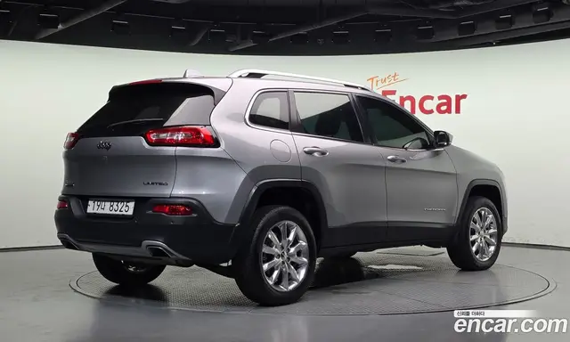 Jeep Cherokee 2016 2.2 АКПП, миниатюра 2