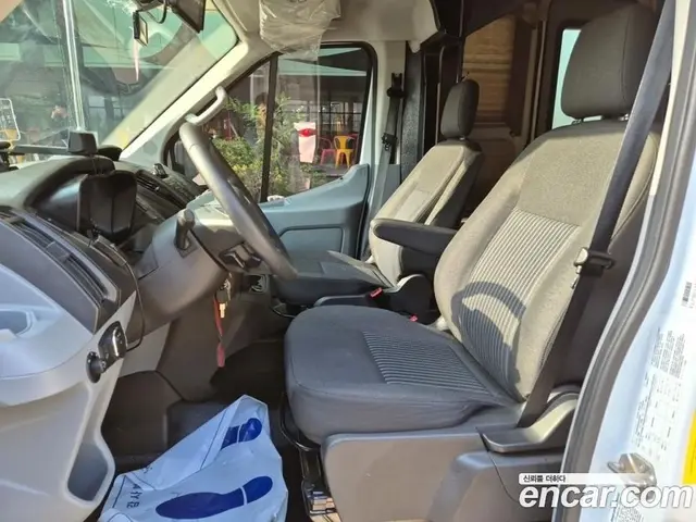 Ford Transit 2017 3.7 АКПП, миниатюра 11