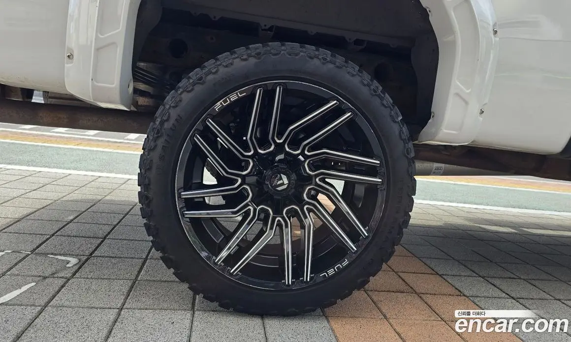 GMC Sierra 2020 6.6 АКПП, фото 5
