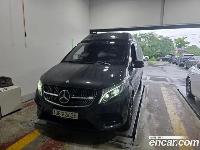 Mercedes-Benz V-Class, 2023, 31 335 км