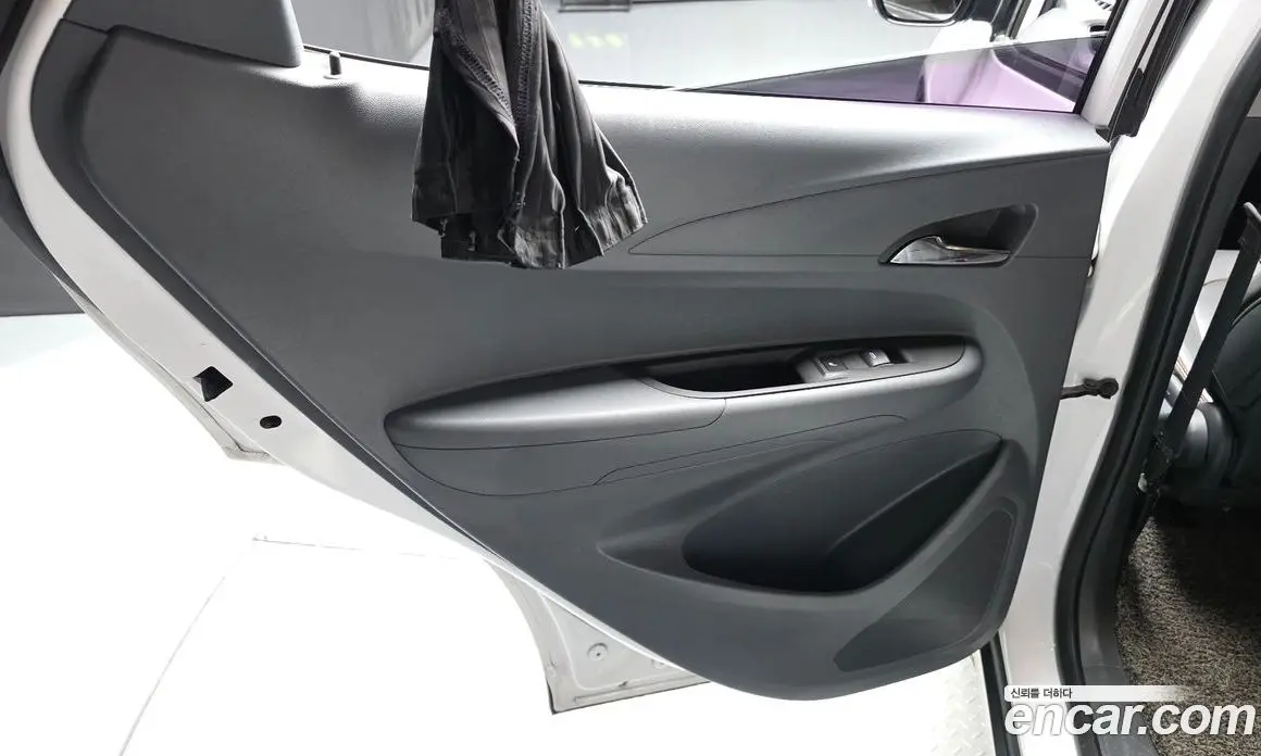Chevrolet Bolt EV 2019 0.2 АКПП, фото 15