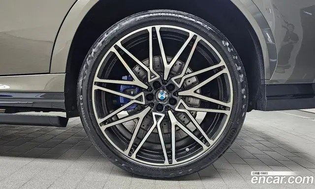 BMW X6M 2022 4.4 АКПП, миниатюра 7