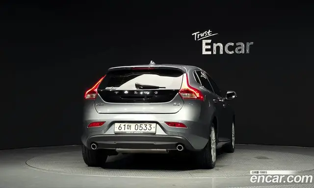 Volvo V40 2015 2.0 АКПП, миниатюра 4