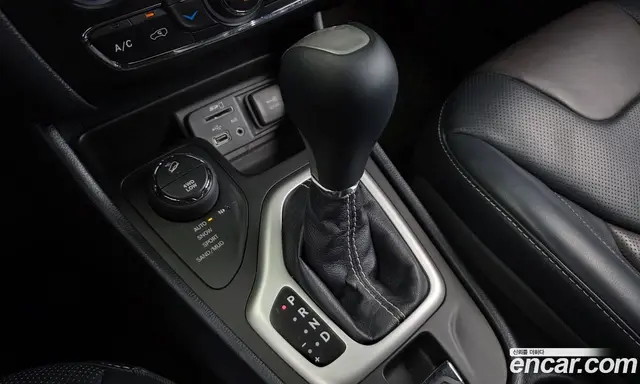 Jeep Cherokee 2016 2.2 АКПП, миниатюра 9