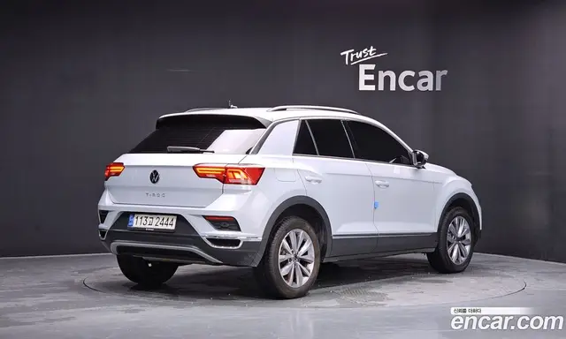 Volkswagen T-Roc 2021 2.0 АКПП, миниатюра 2