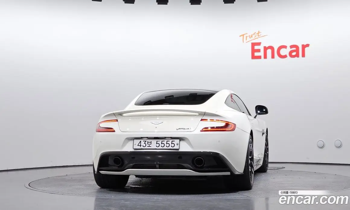 Aston Martin Vanquish 2015 5.9 АКПП, фото 4