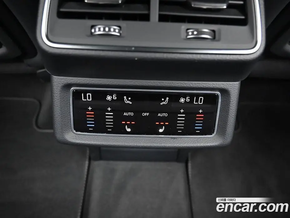 Audi Q8 e-tron 2024 1.0 АКПП, фото 18